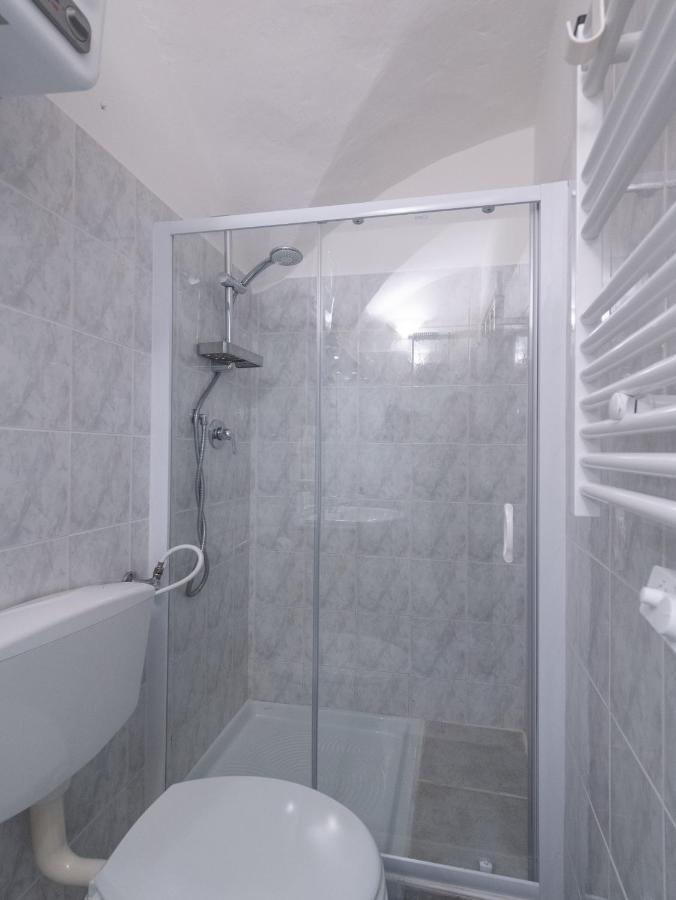 Casa Iryna Apartment Pietra Ligure Ngoại thất bức ảnh